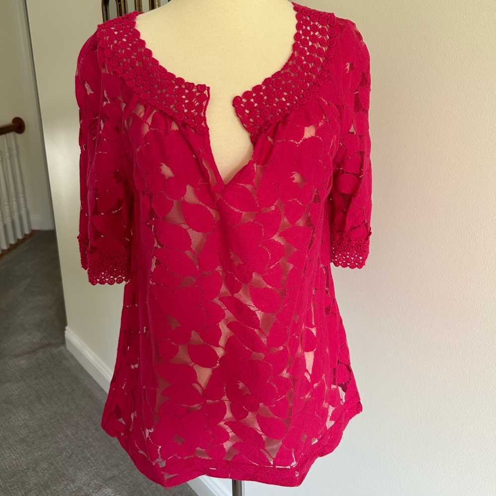 NWOT Nicole by Nicole Miller Pink Fuchsia Lace Women's Tunic Top Sheer Medium